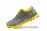 Nike耐克赤足跑鞋 2012新款4.0 V2自如驰骋炭灰黄 男