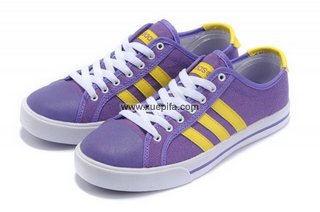 Adidas阿迪三叶草文化帆布鞋 2011夏季紫色 女